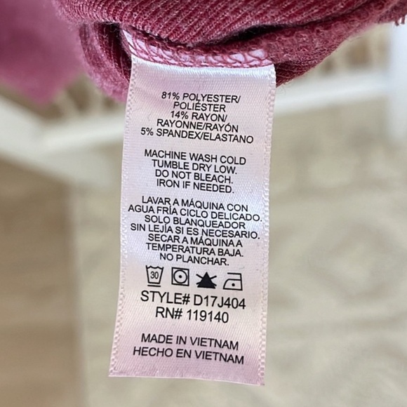 Double Zero Heather Red Crewneck Sweatshirt - Picture 6 of 7